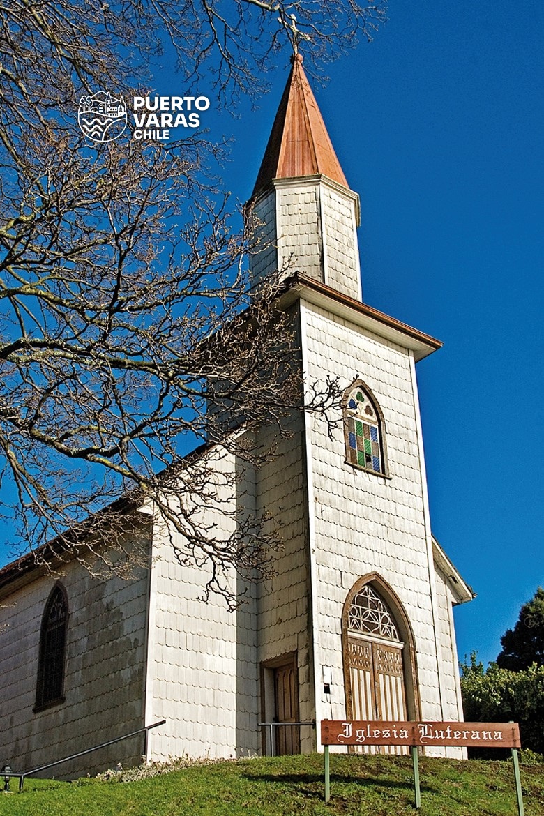 Monumentos Nacionales en Puerto Varas : Iglesia Luterana