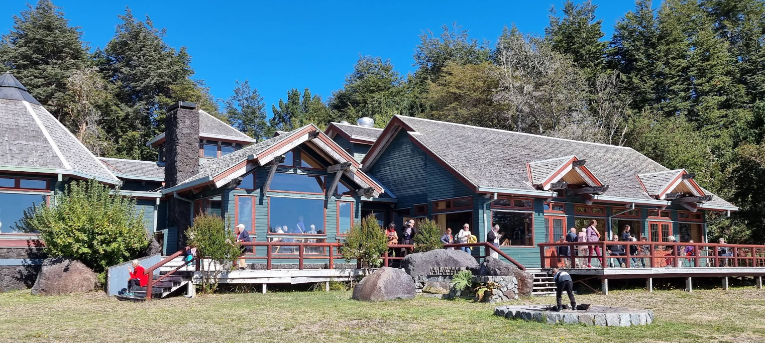 Latitud 42 - Yankee Way Lodge